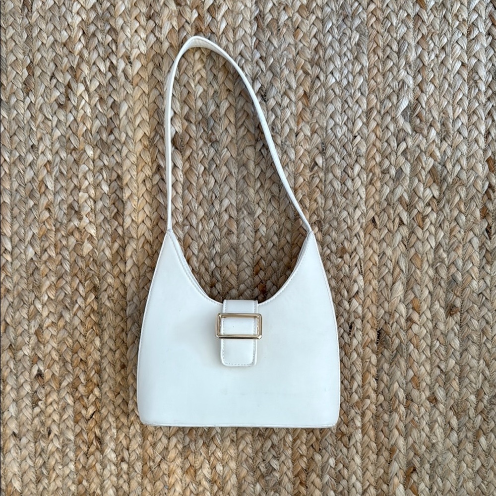 Elegant White Shoulder Bag